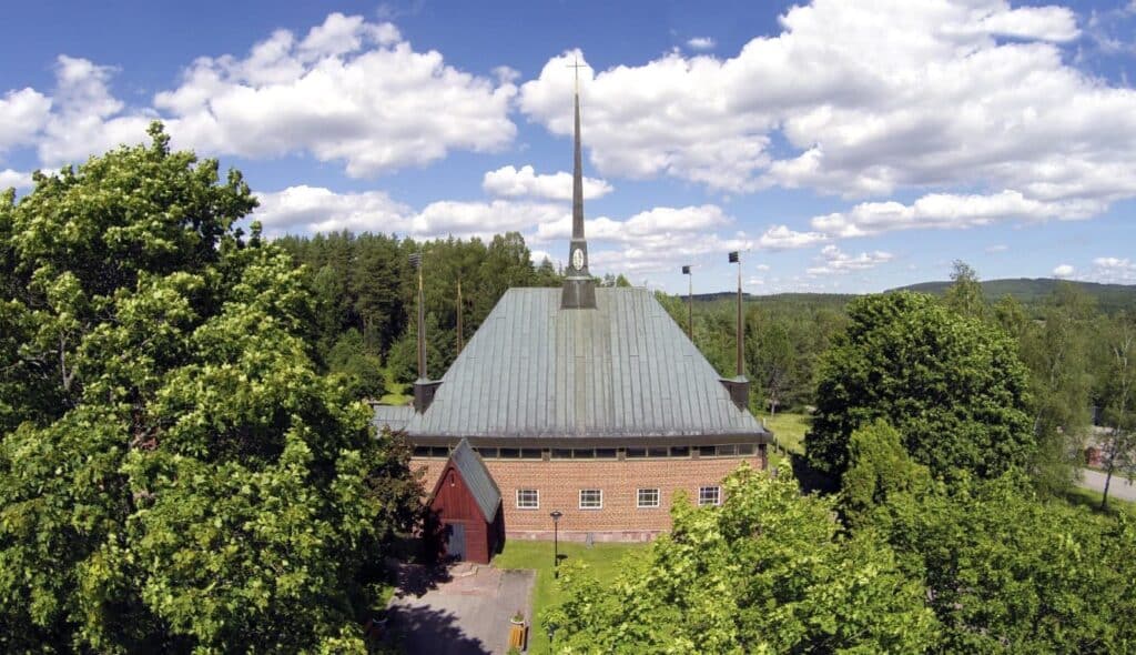 Asp kyrka