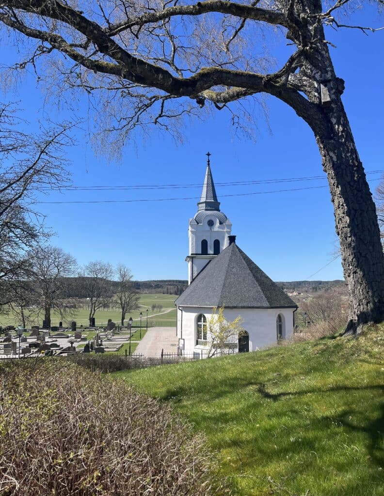 Västerlanda kyrka